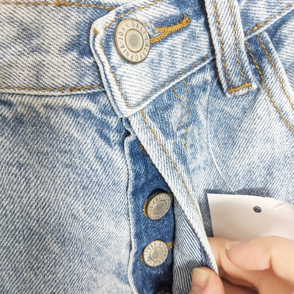 NWT Brandy Melville John Galt Low-Rise 90s Jeans M - Picture 6 of 8